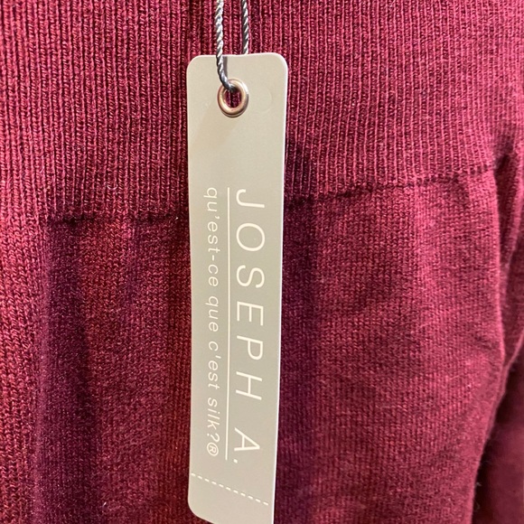 Joseph A. Wine Maroon Crewneck Pullover Sweater - Picture 9 of 9